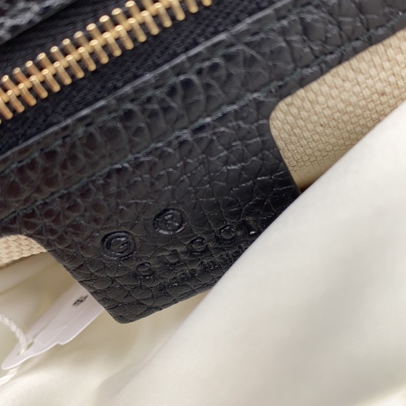 GUCCI Soho Tassel Crossbody Bag - Picture 4 of 6